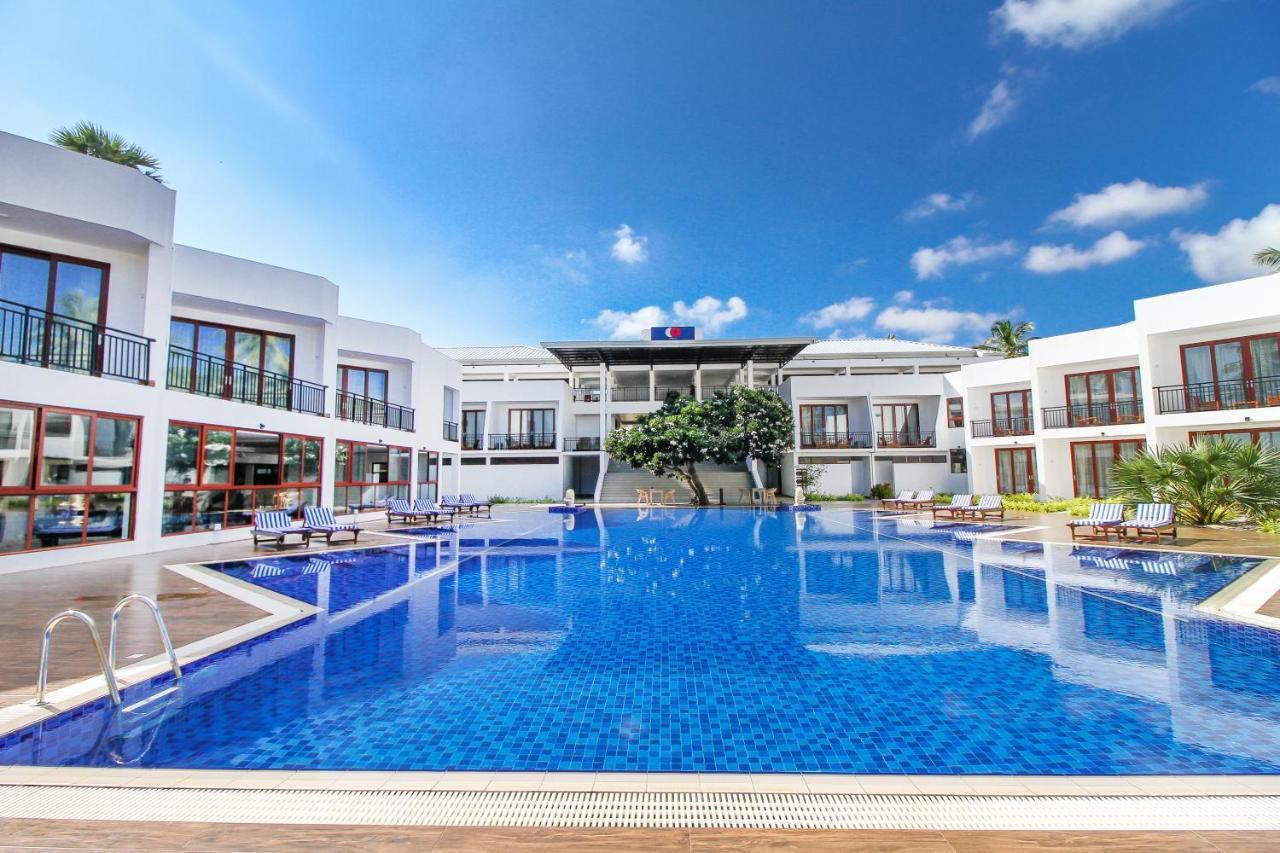 Capital Wind Kalpitiya "Wind Beach" Exterior photo