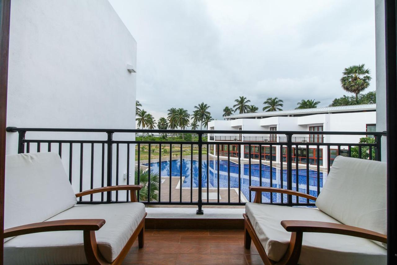 Capital Wind Kalpitiya "Wind Beach" Exterior photo